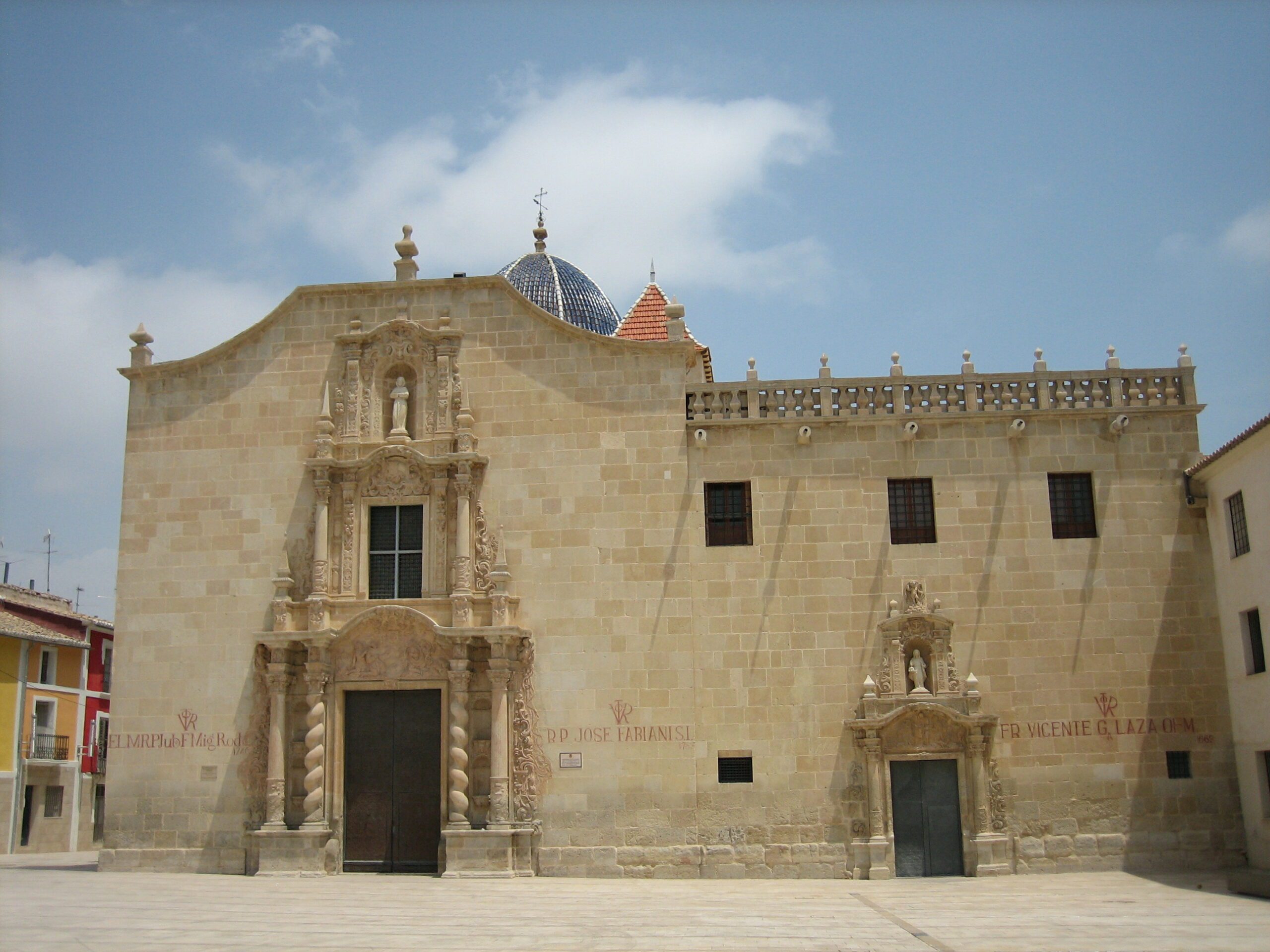 Un Santuario de Paz y Oración: Monasterio de Santa María la Real de Piasca.