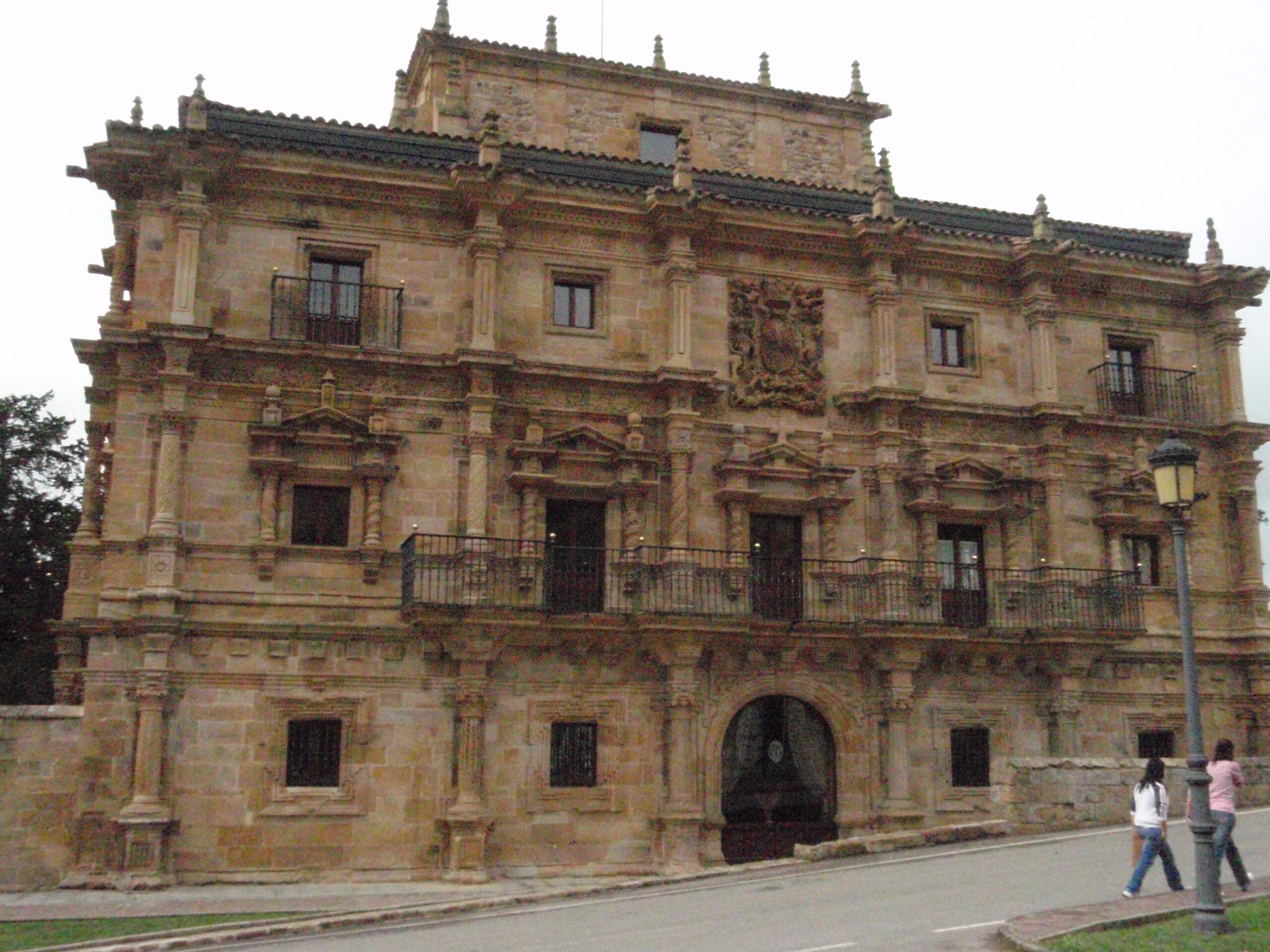 Un Viaje a la Magia de Soñanes: Descubre el Misterio del Palacio