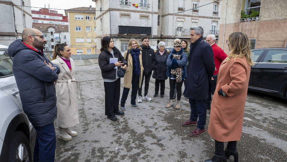 Rehabilitación de viviendas en Santander: El Gobierno de Cantabria invierte 2,1 millones de euros en el barrio Cajo-Casas de RENFE